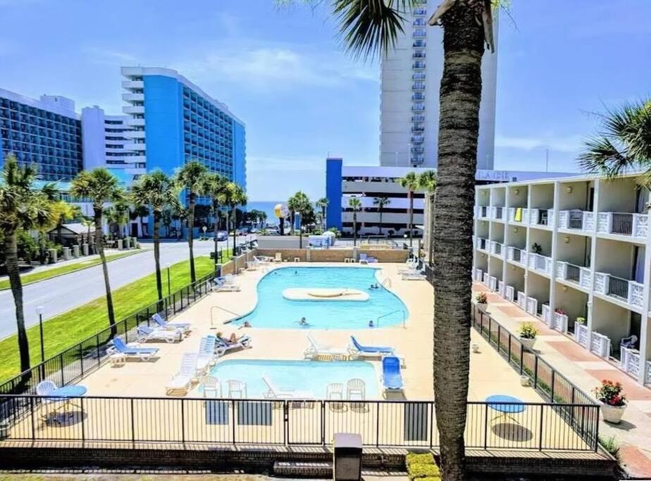 Pool Front & Across From Beach Myrtle Beach Extérieur photo